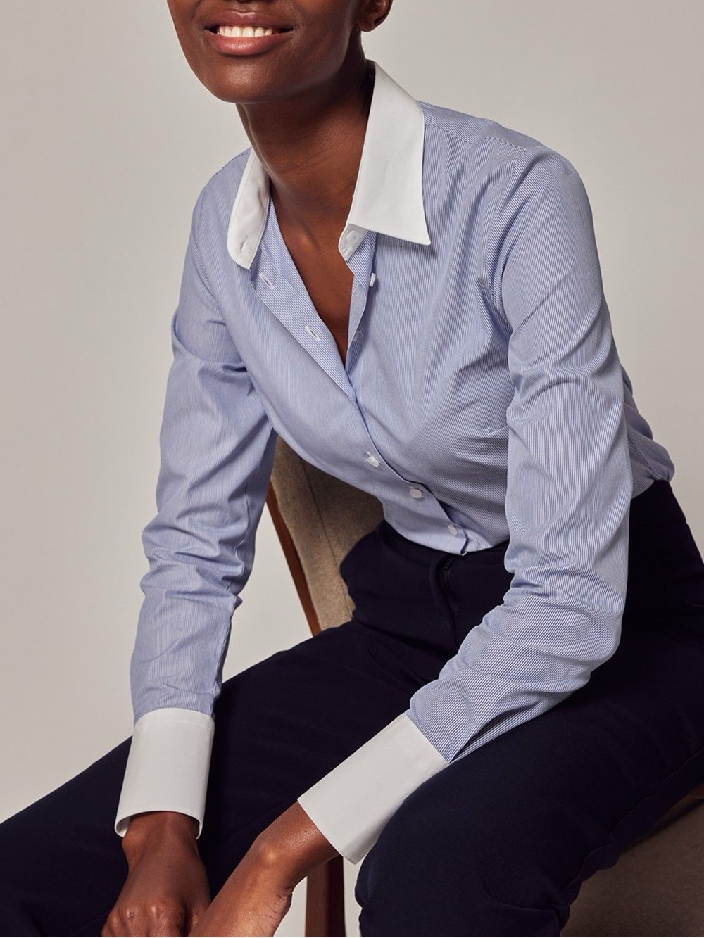 THE SHIRT ROCHELLE BEHRENS ICON Sky Blue White Contrast Collar Dress Shirt SZ XS